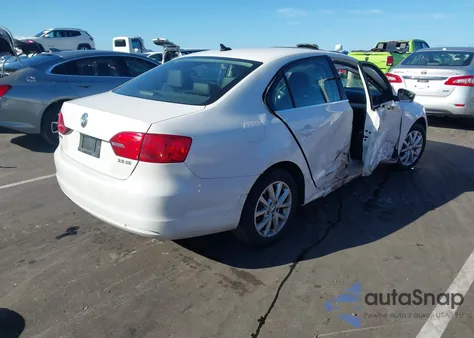 2013 Volkswagen Jetta 2.5L Se z USA, uszkodzony, nr VIN 3VWDP7AJ1DM438927